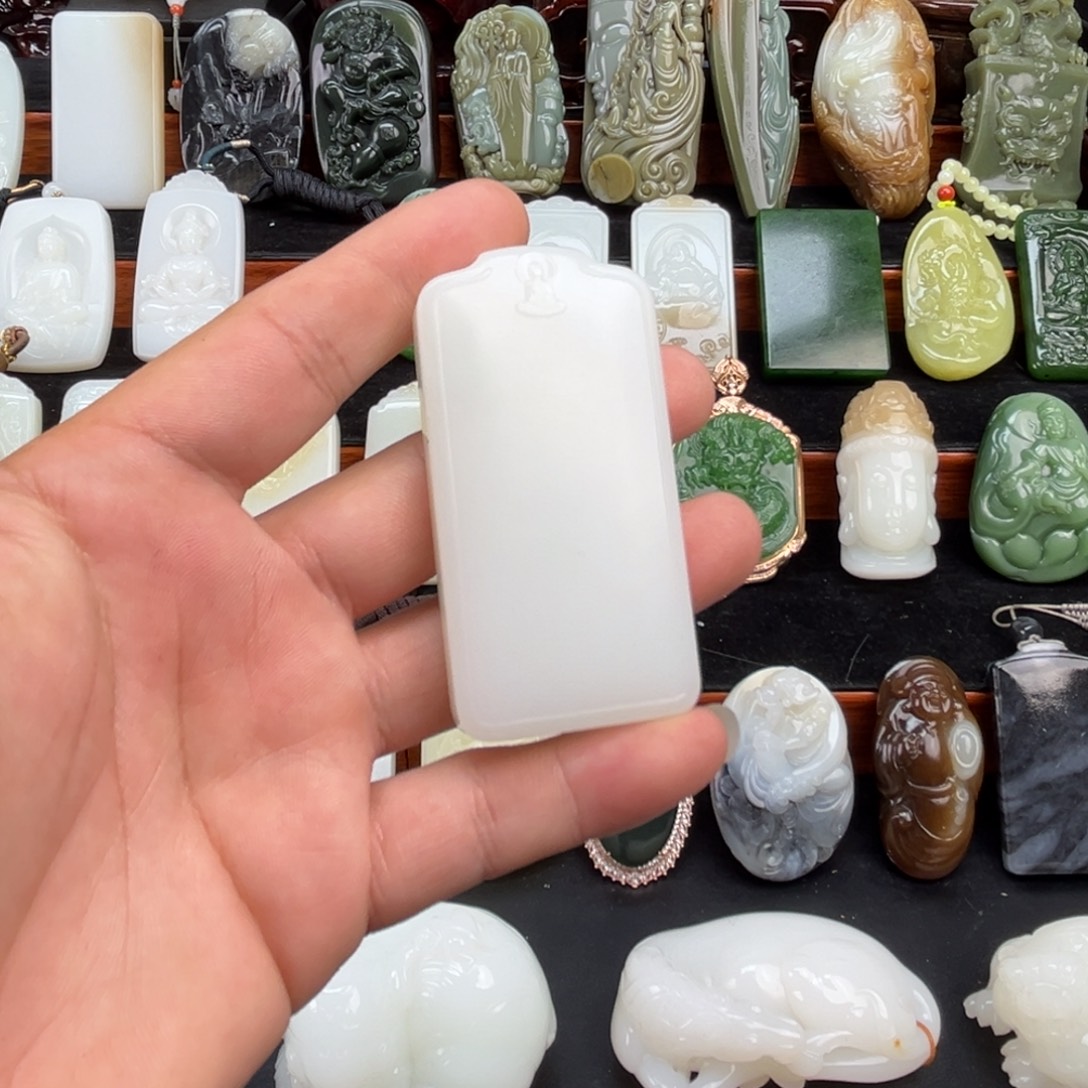 和田玉未镶嵌挂件