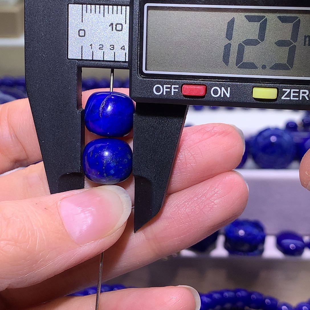 青金石未镶嵌天然原矿微瑕老形单珠12*11m