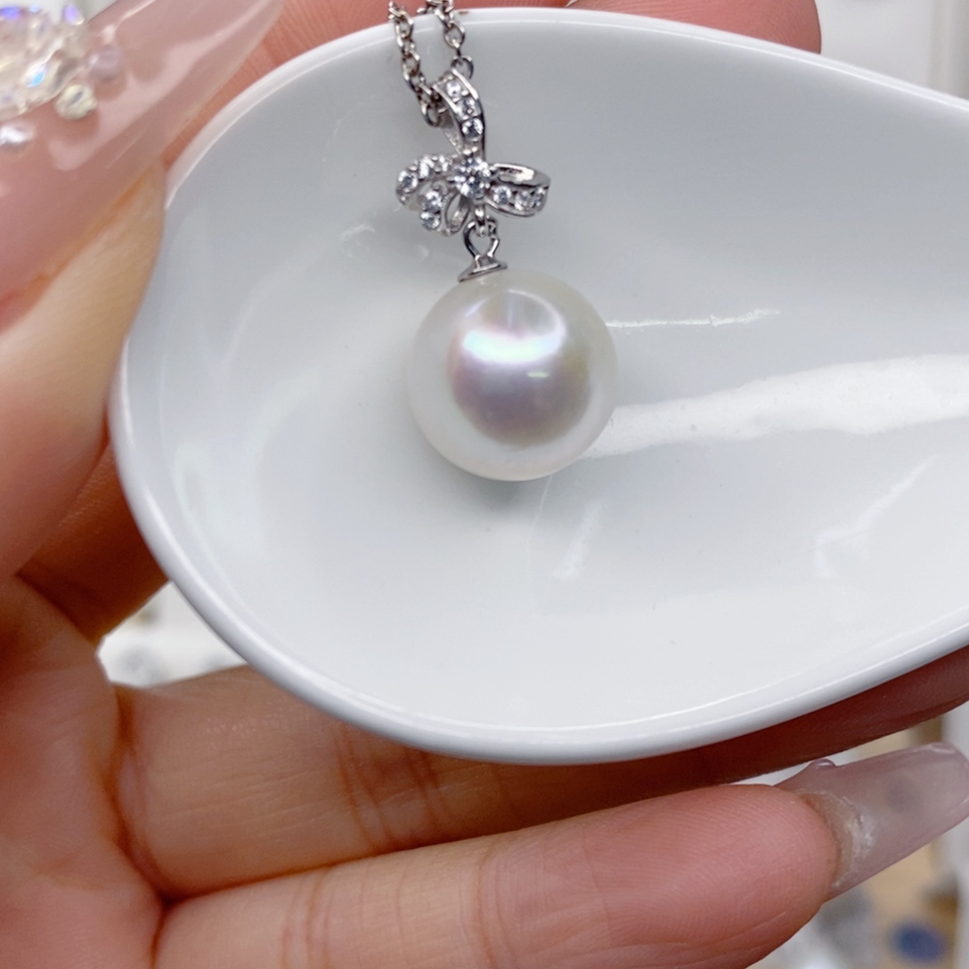 淡水珍珠吊坠(赠链)银S925镶嵌