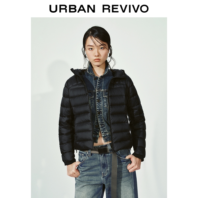 UR2025冬季新款女休闲连帽绗缝拉链插袋短款羽绒服UYY150108