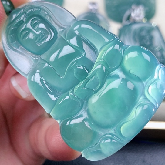 【闪购商品】翡翠颈饰未镶嵌天然翡翠