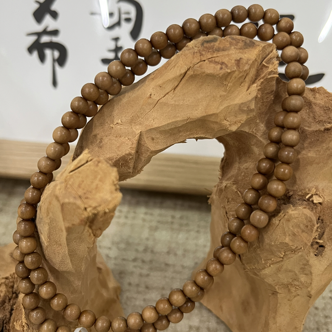 印度迈索尔老山檀香0.5*108颗文玩手串