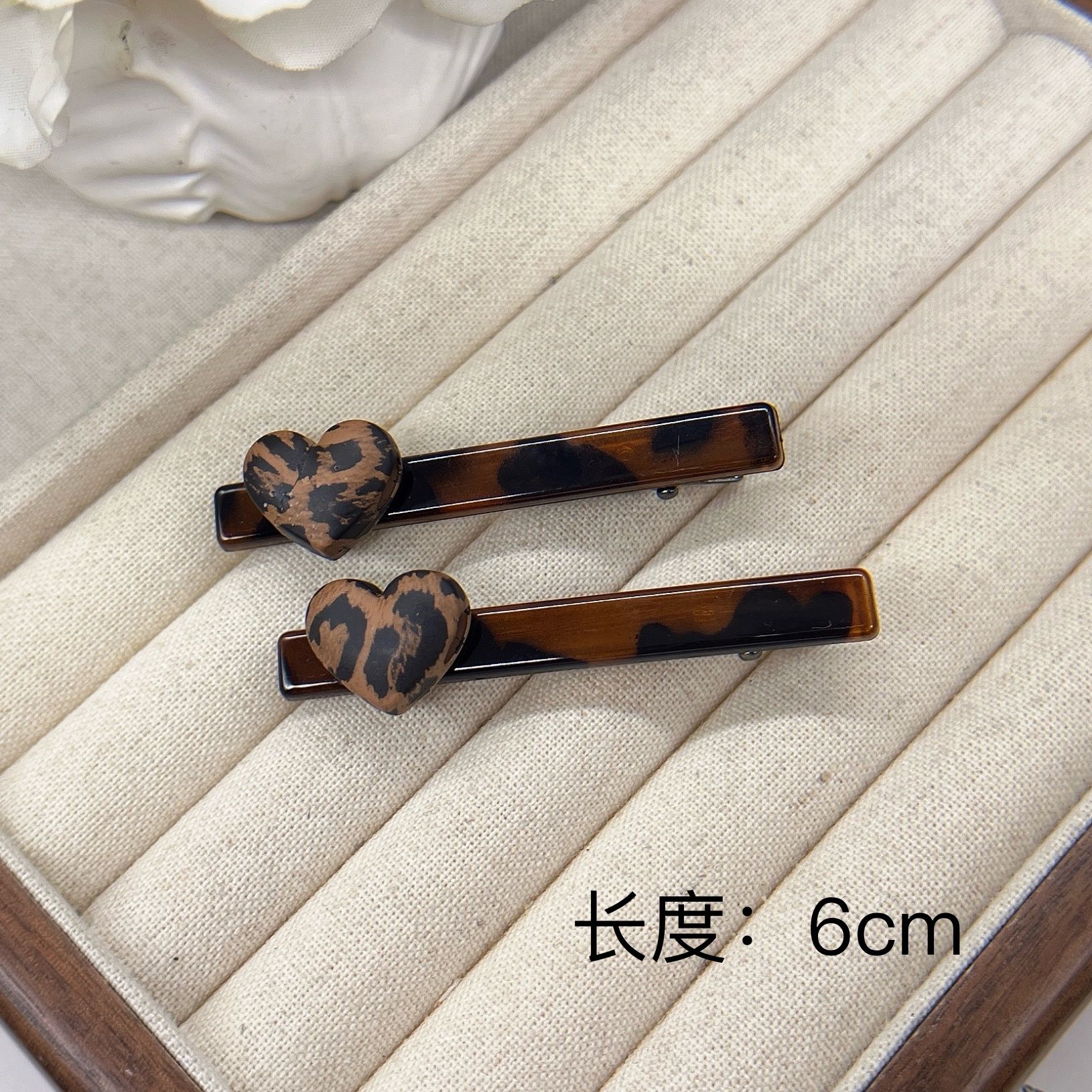 BAOSHATI/宝莎缇F-277韩版鸭嘴夹一对