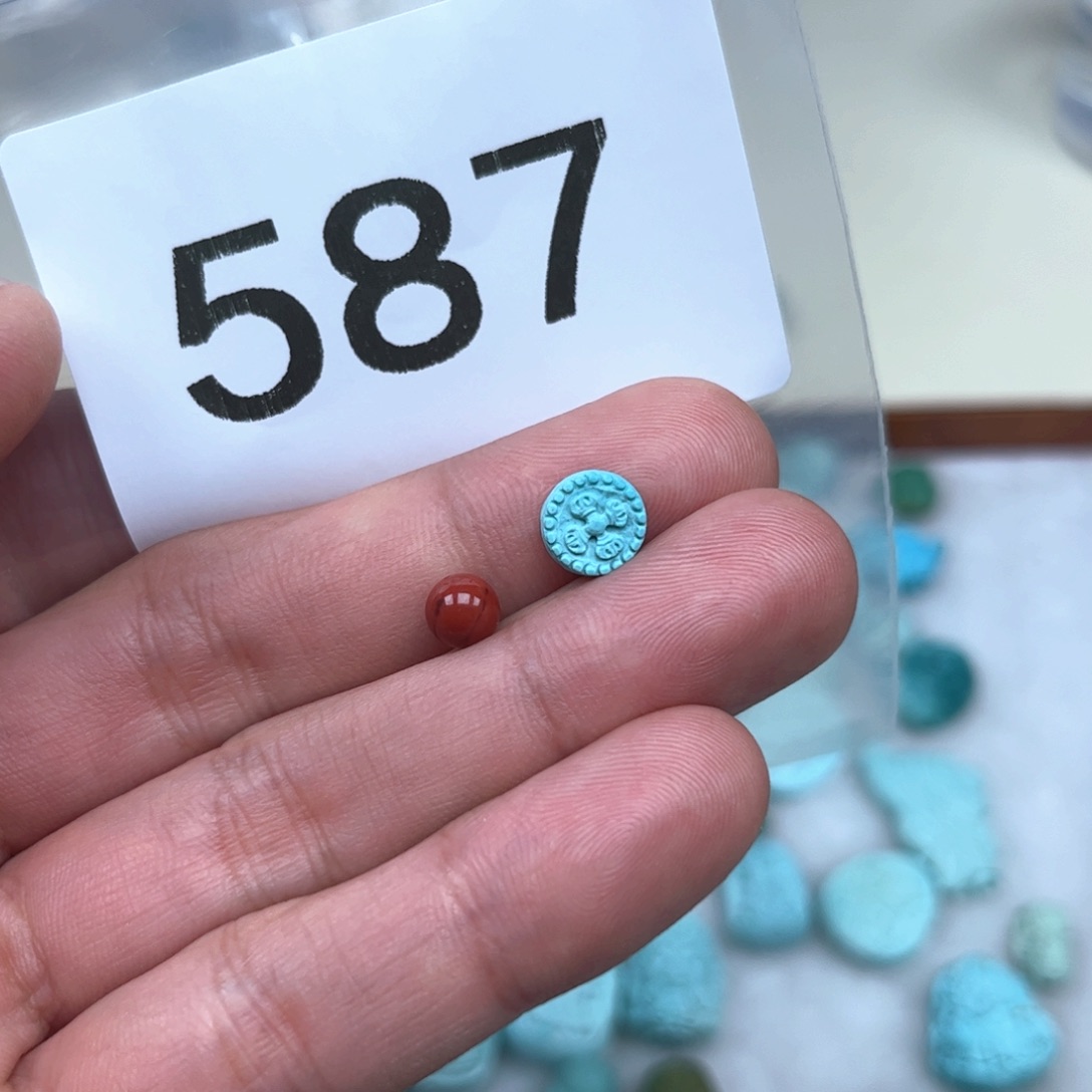 南红玛瑙未镶嵌珠宝奇石