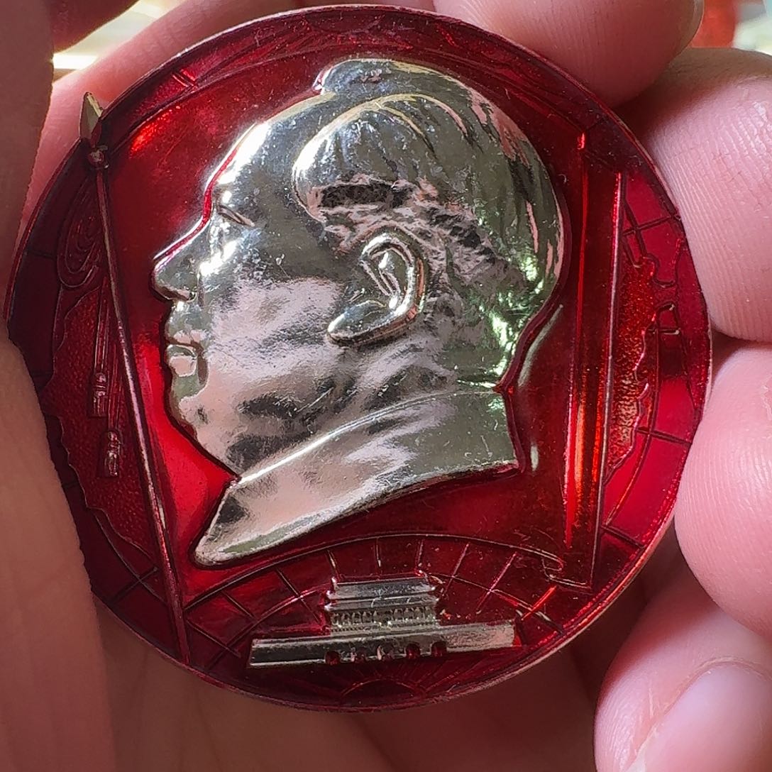 3***5铝徽章一枚给老铁……