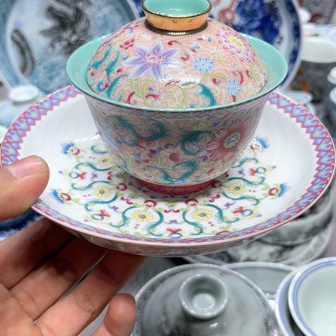 子****要景德镇陶瓷艺术家