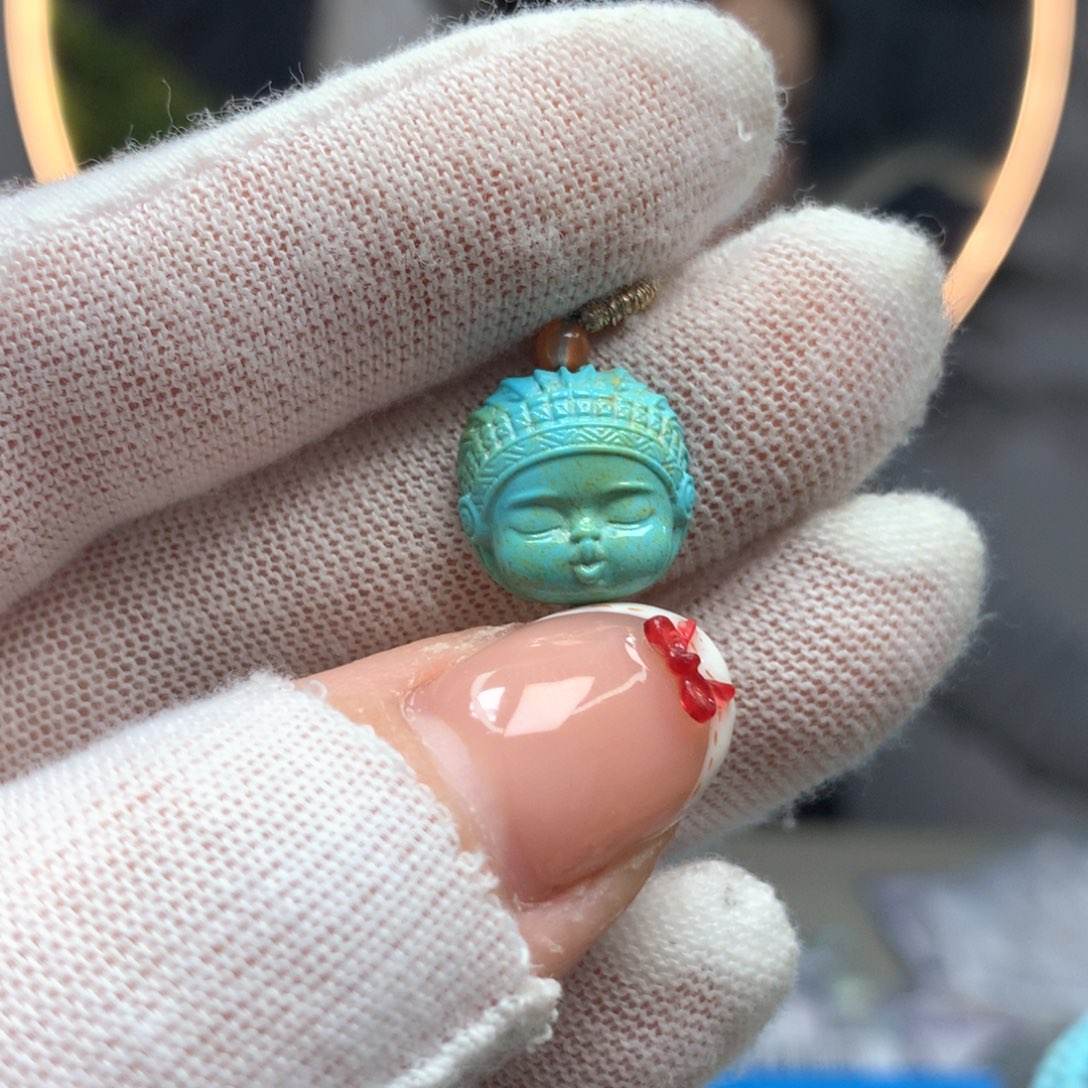 绿松石未镶嵌挂件