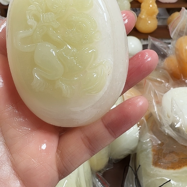 一***航砖雕石头手把件不退不换