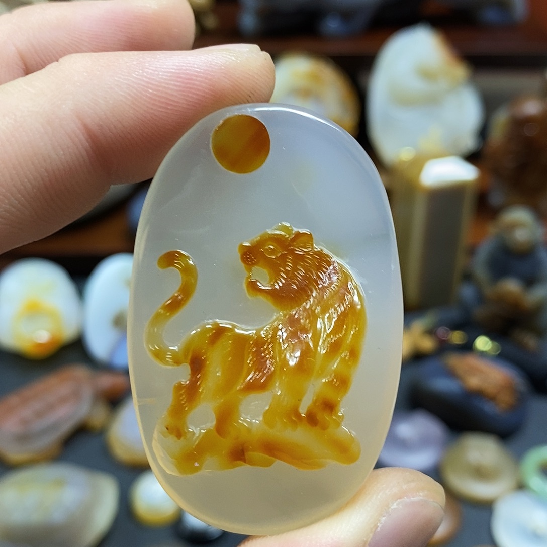 玛瑙/玉髓未镶嵌颈饰