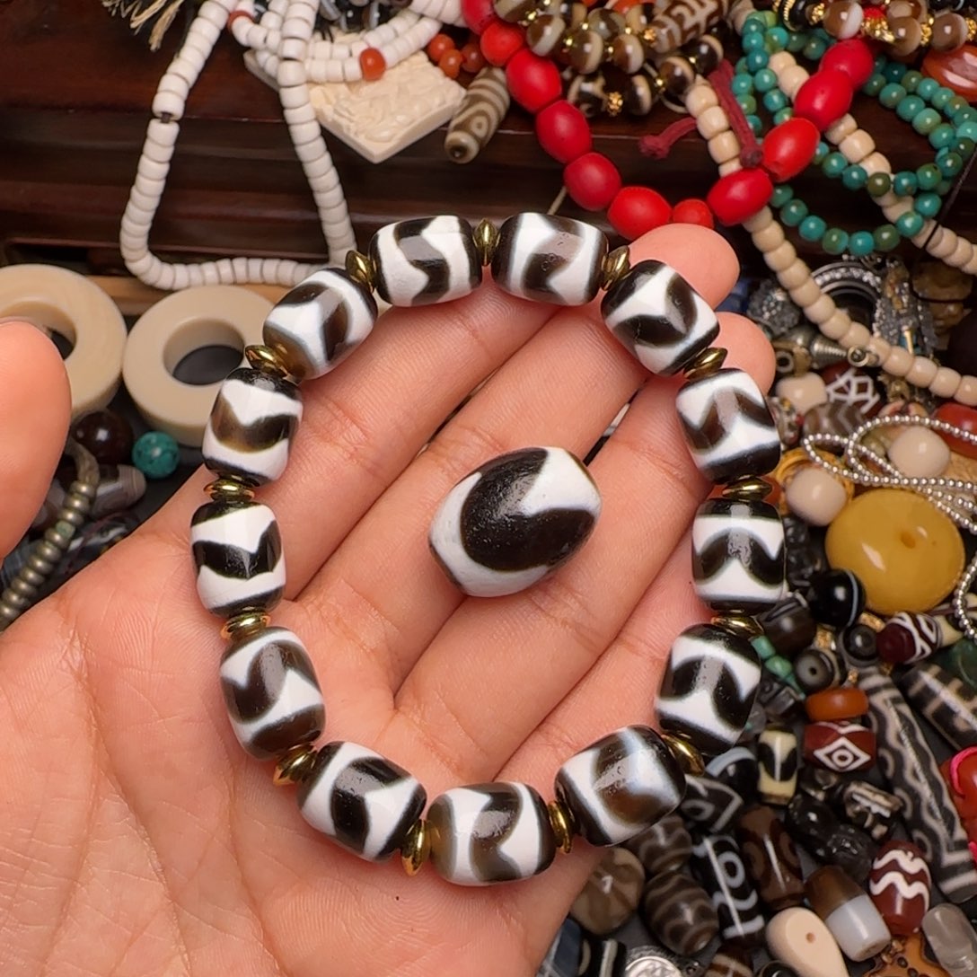 白玉菩提吊坠乐****梯好的