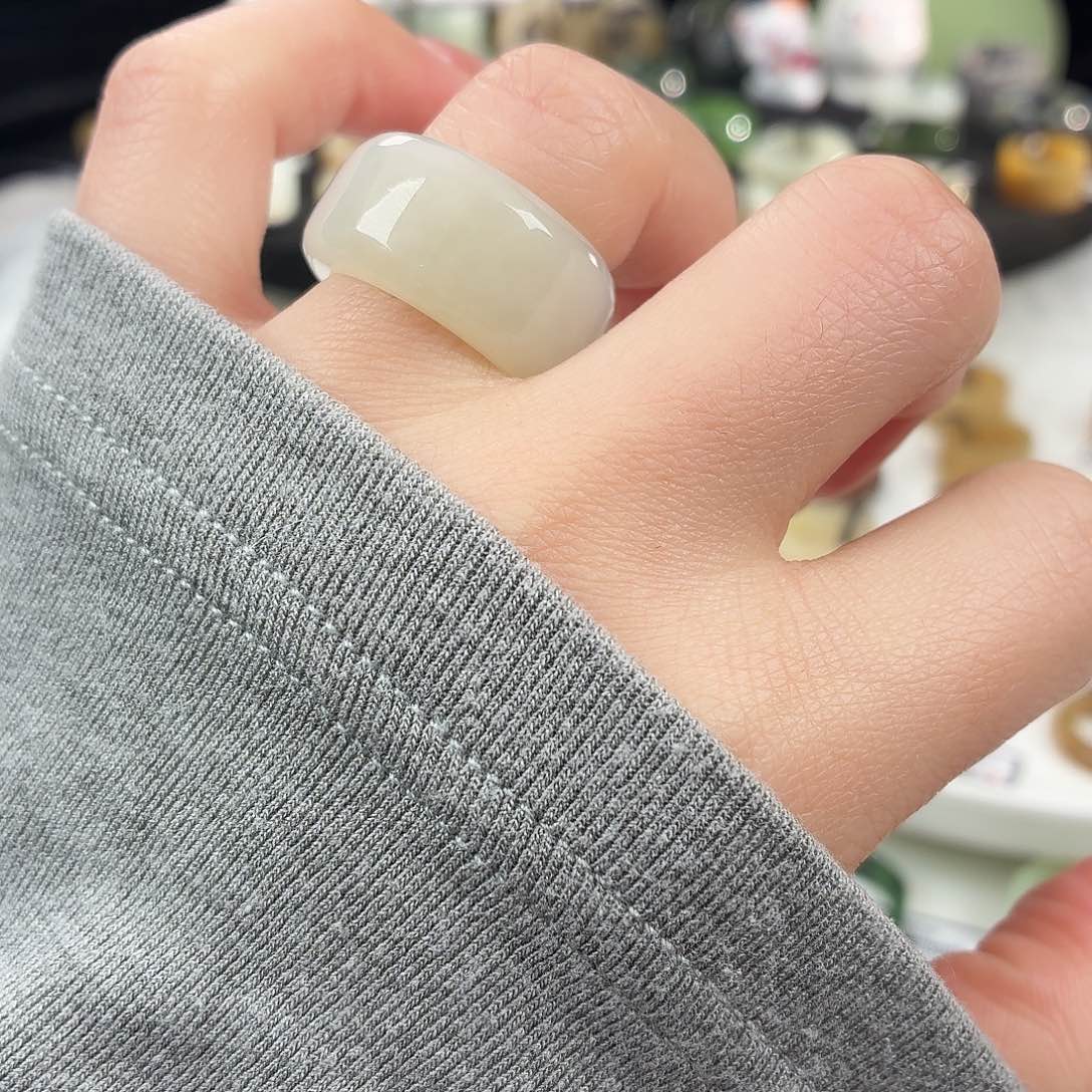 和田玉未镶嵌戒指S29俄白圆切17.3