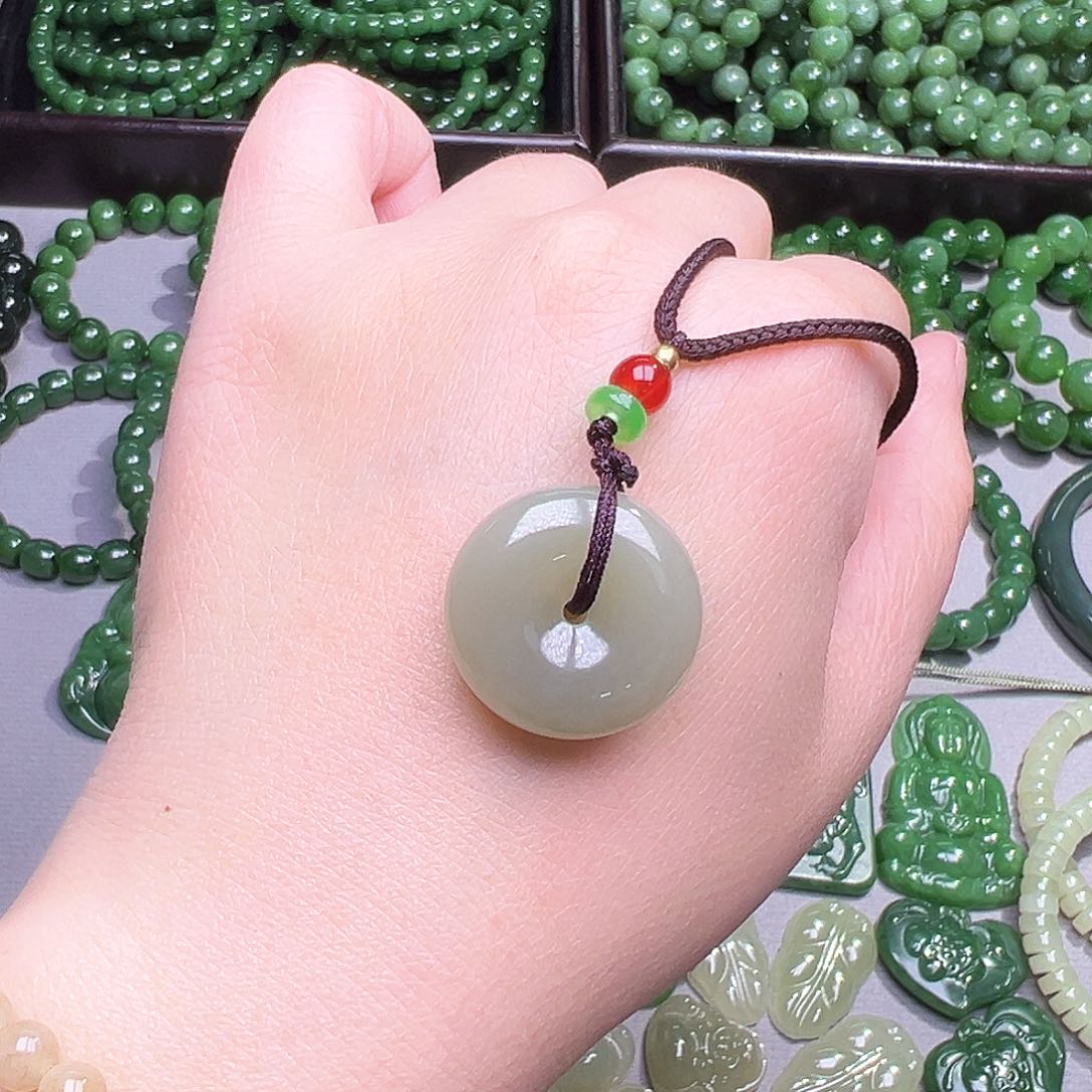 和田玉颈饰未镶嵌天然和田玉平安扣吊坠