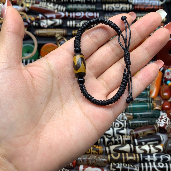 玛瑙/玉髓未镶嵌吊坠(赠链)