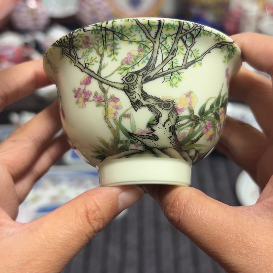 摆件瓷恍恍惚惚呼呼呼