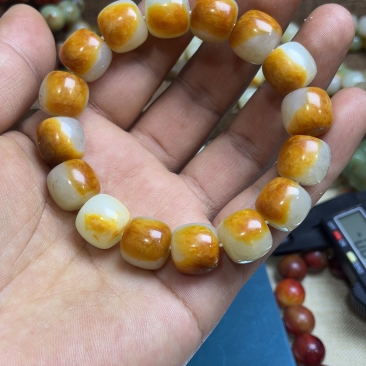 和田玉手链未镶嵌13*14