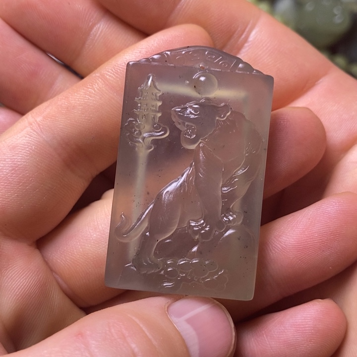 岫玉岫玉颈饰未镶嵌