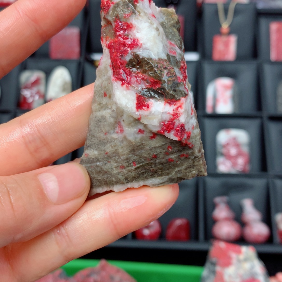 天然辰砂天然毛石