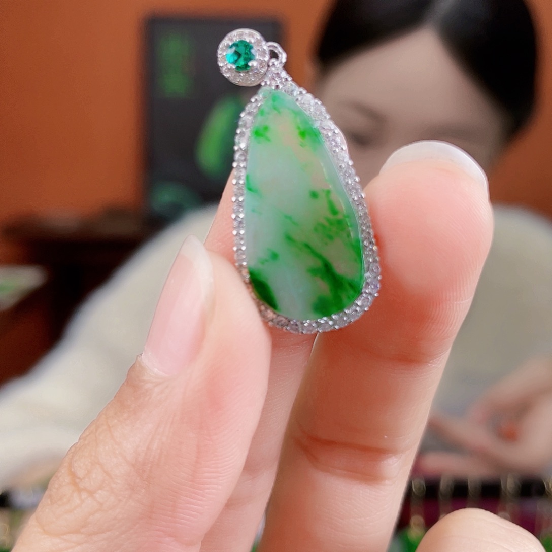 翡翠银S925镶嵌耳饰