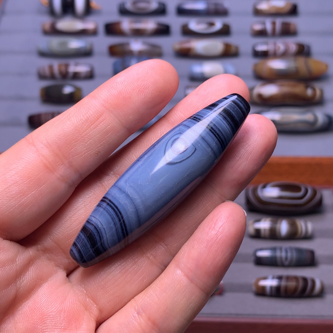 应***枫玛瑙/玉髓未镶嵌颈饰