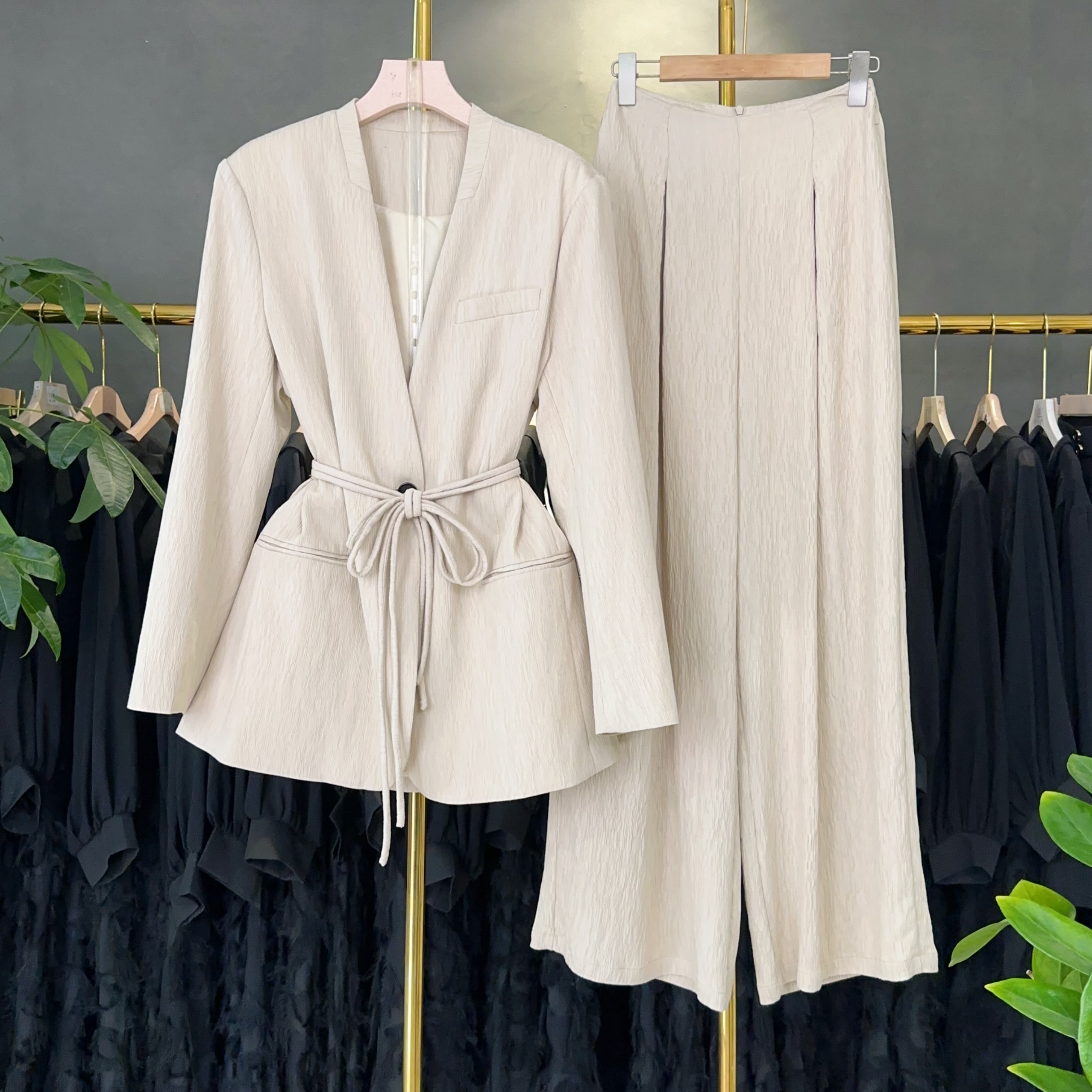 【RG2495】2025新款轻奢优雅时尚气质百搭减龄修身显瘦新款小衫套装