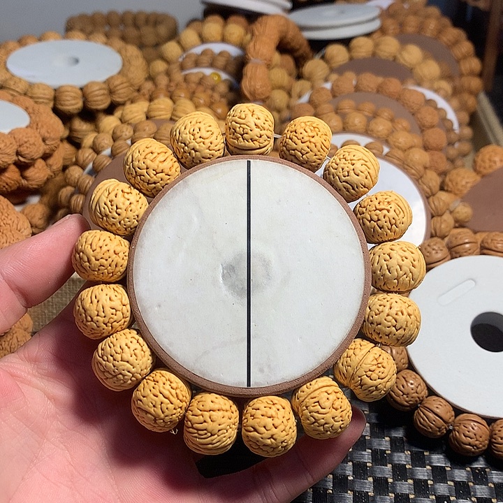 E***o手串桃核17#东北苹果圆