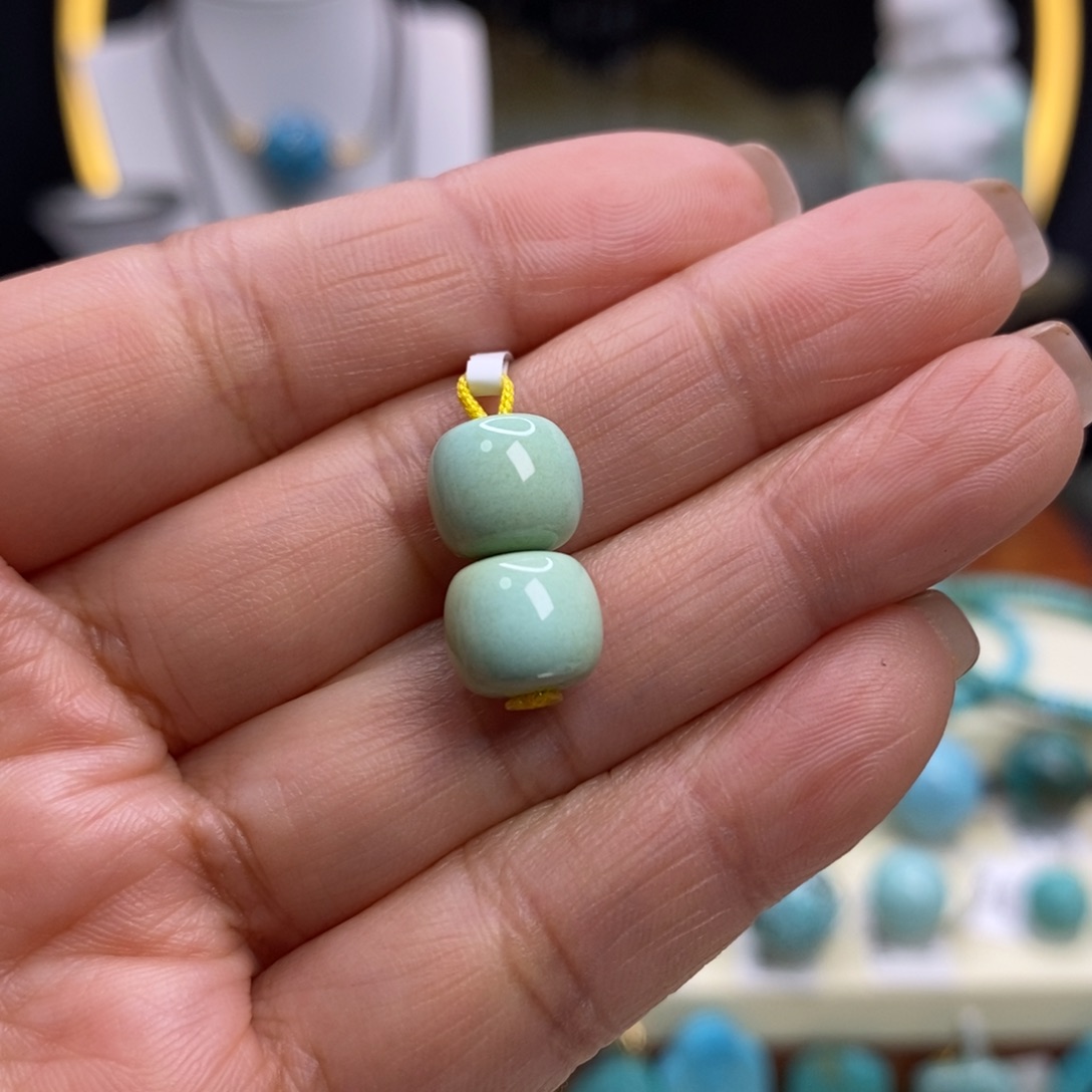 绿松石未镶嵌珠宝奇石8.7