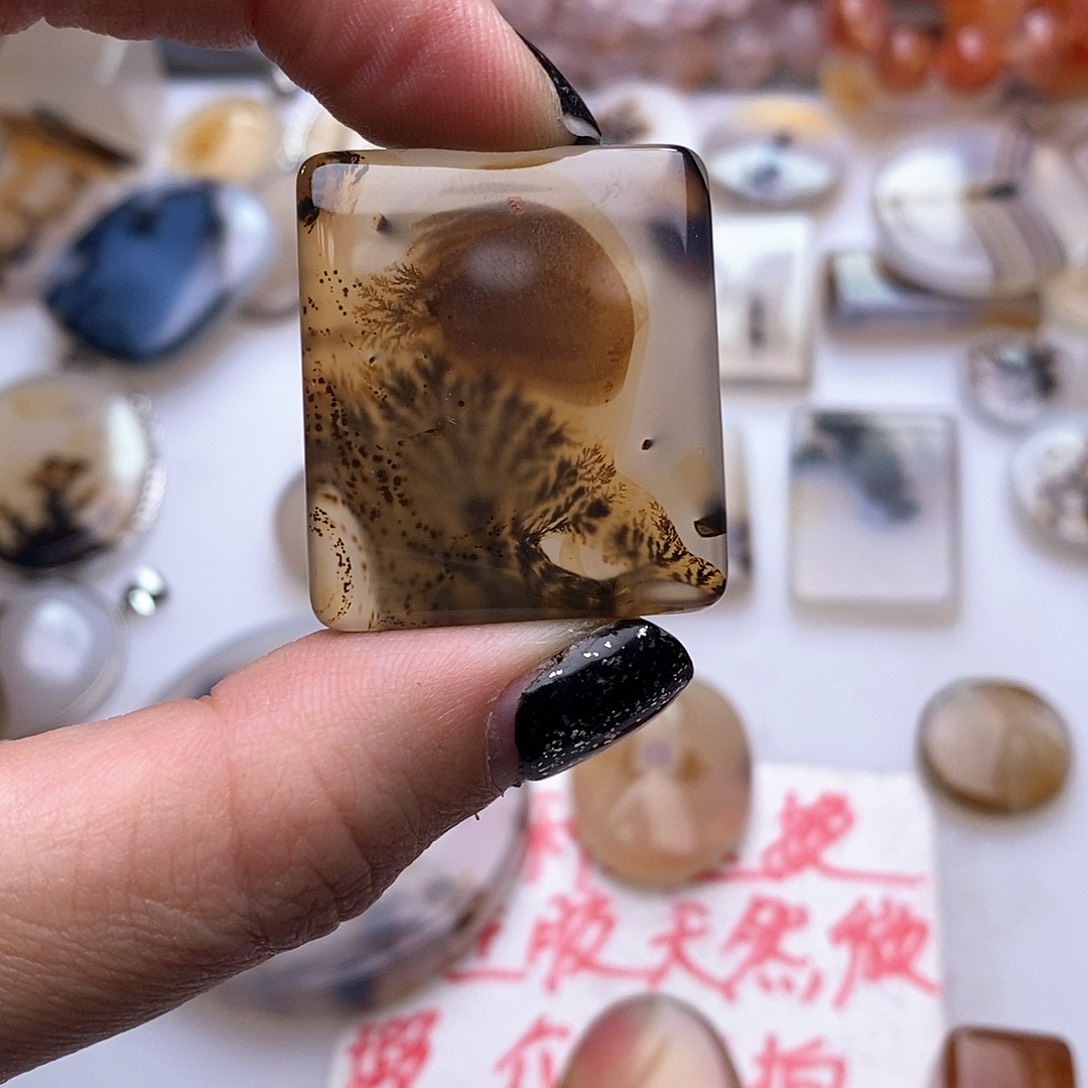 玛瑙/玉髓珠宝奇石未镶嵌色*