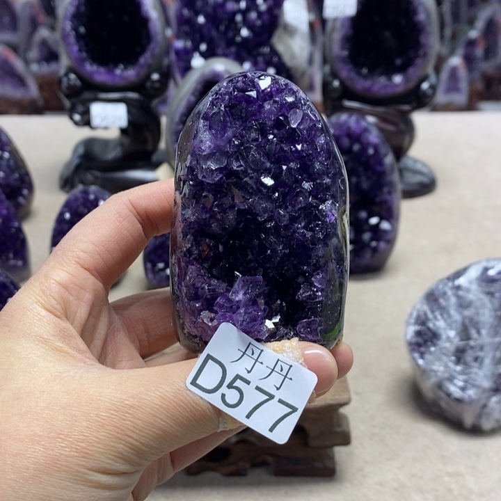 水晶大型摆件（非配饰）未镶嵌