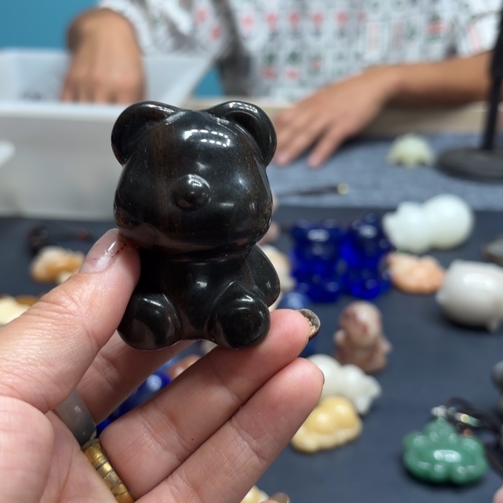 石英岩玉合金颈饰