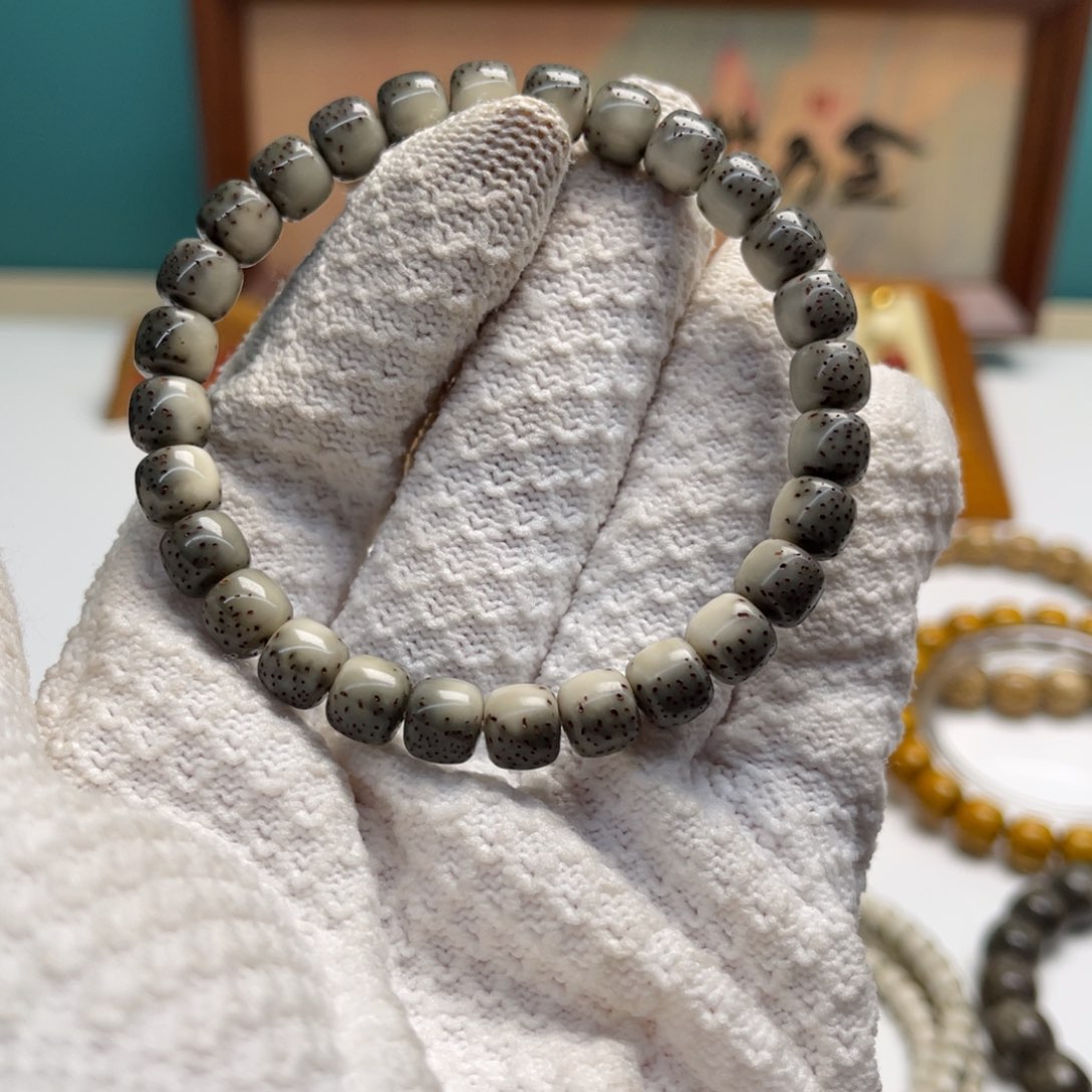 星月菩提吊坠i***yaaaaaaaaaaaaa