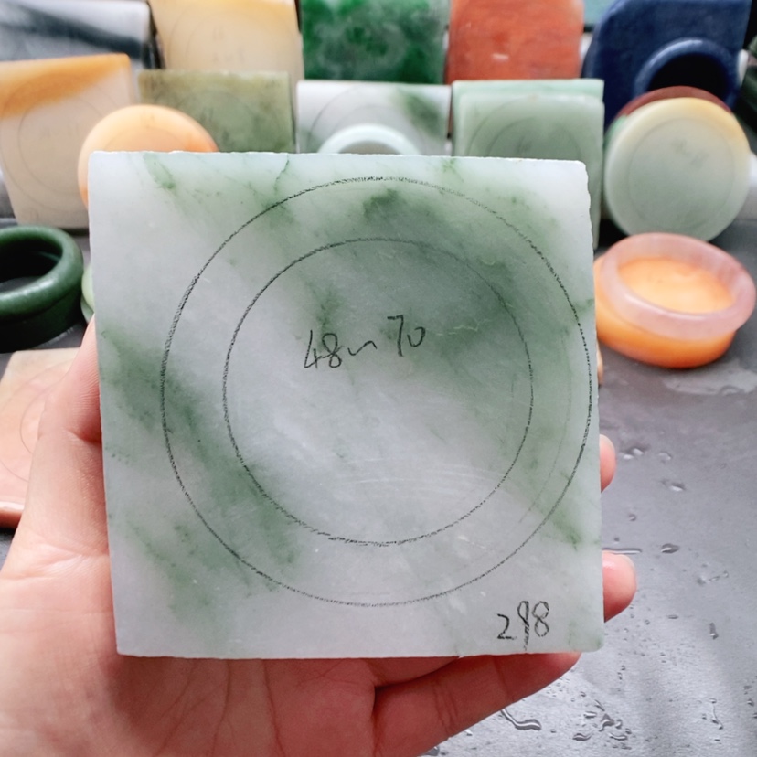 【闪购商品】定制石英质玉（天山翠）定制