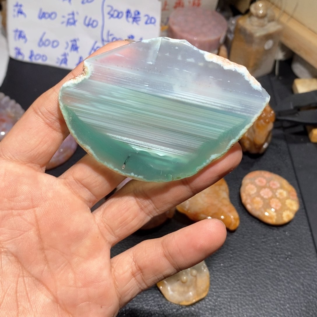 【闪购商品】硅化玉颈饰足银镀金镶嵌