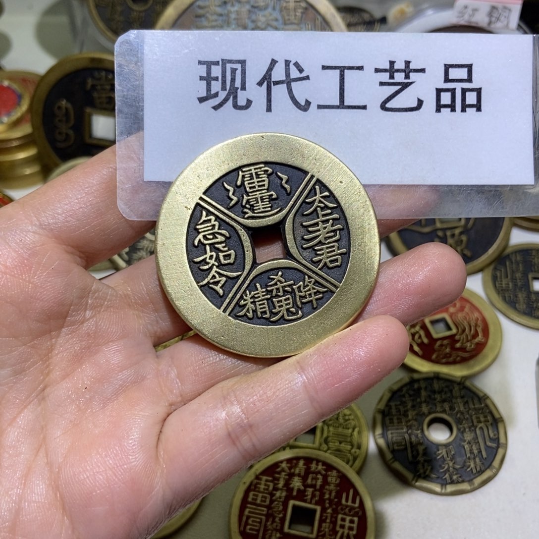铜翻砂铸造现代工艺品