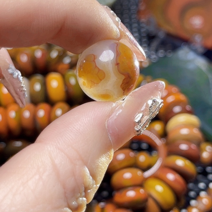 玛瑙/玉髓颈饰未镶嵌