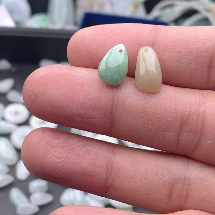 有****翡翠未镶嵌吊坠(不含链)