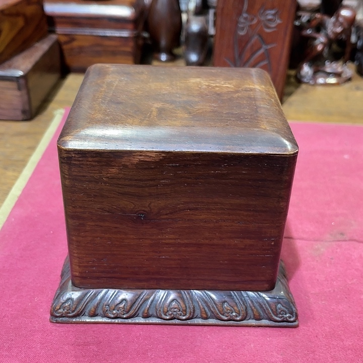 香榧木过年放漏了