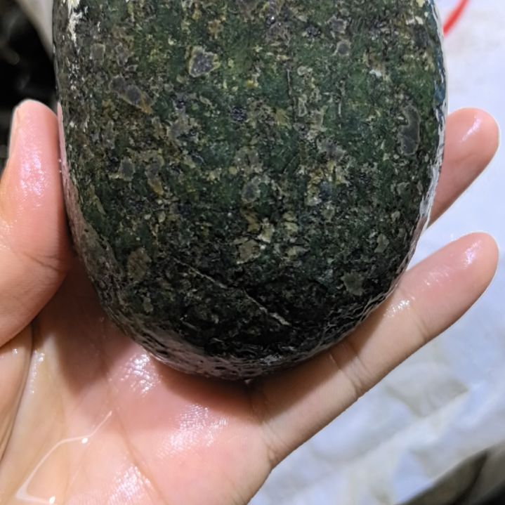 东***宏有机玻璃藏玉药王石原石一个