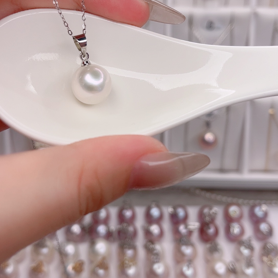 吊坠(赠链)未镶嵌淡水珍珠
