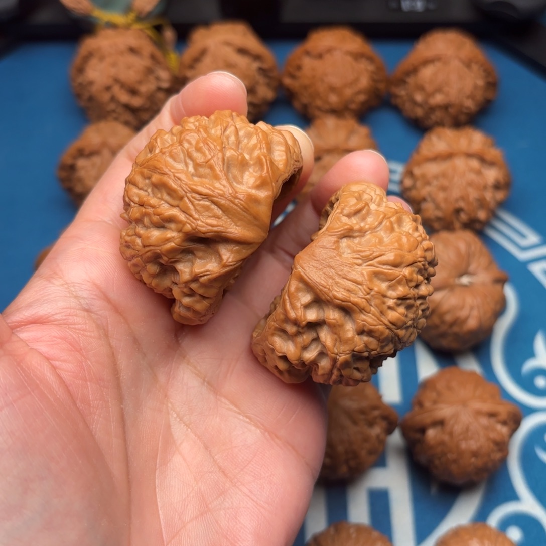 文玩核桃吊坠官帽聚宝盆