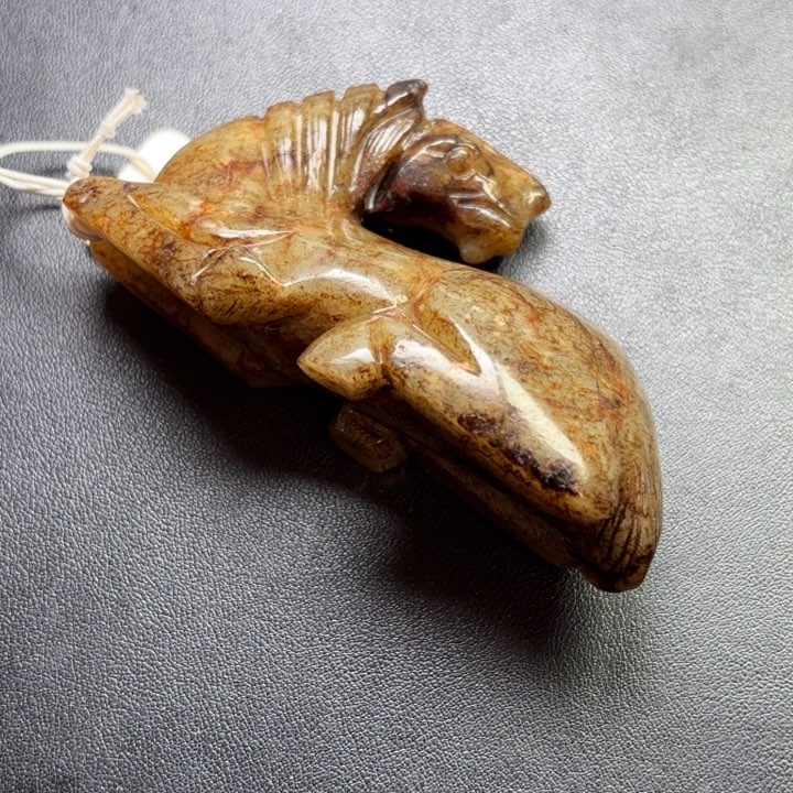 未镶嵌和田玉挂件收****?