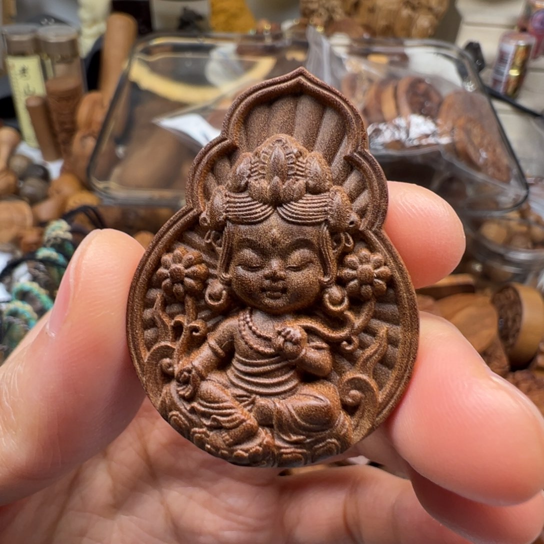 檀香木度母老山檀