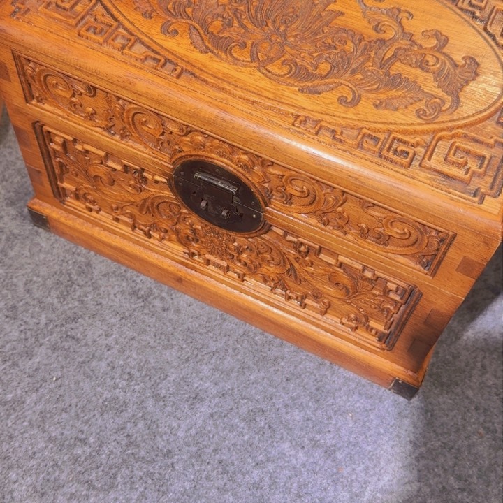 贡木箱的的的的的的