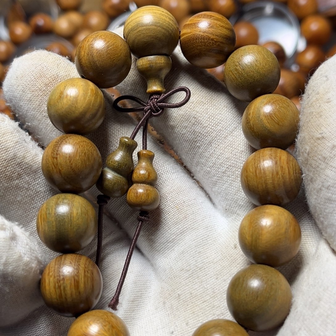 柏木（崖柏）手串/手链1.5尺寸的绿檀手串