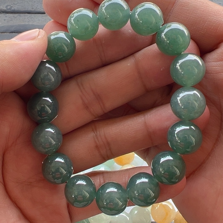 定制翡翠未镶嵌卡13.5