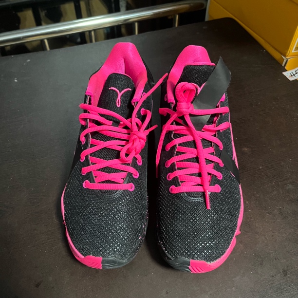 rize2黑粉 40.5码无原盒 正品篮球鞋 