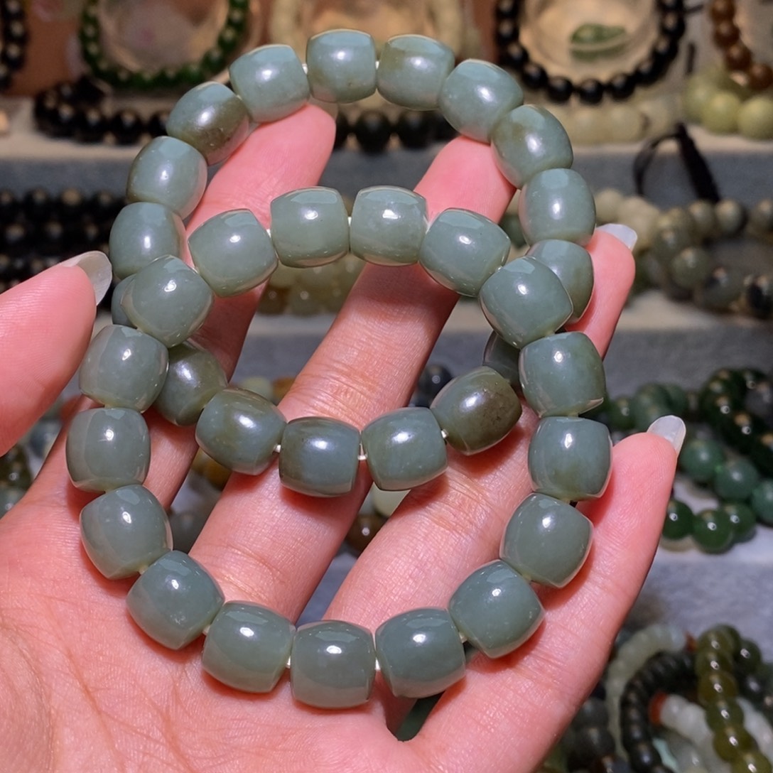 和田玉未镶嵌手链和田玉拍一发一多样性发