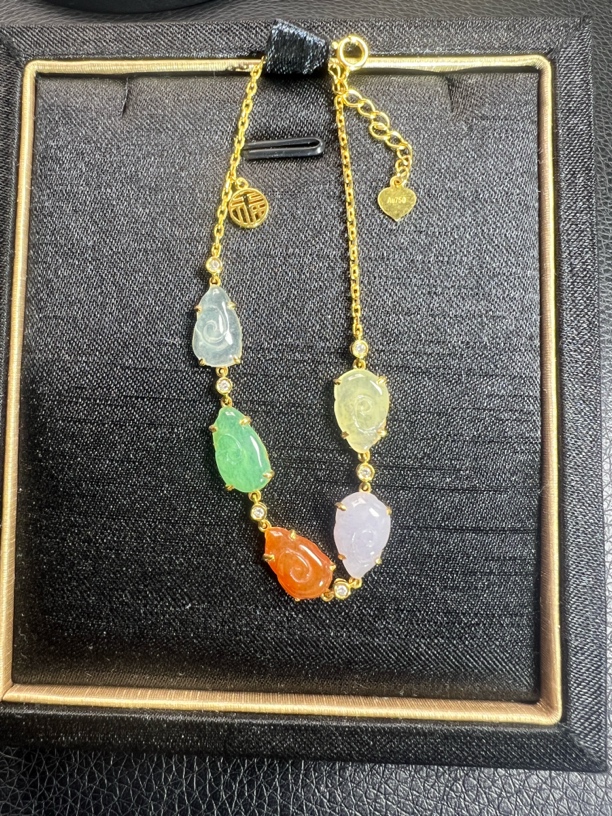 天然缅甸A贷翡翠手链（五彩祥云百搭款）