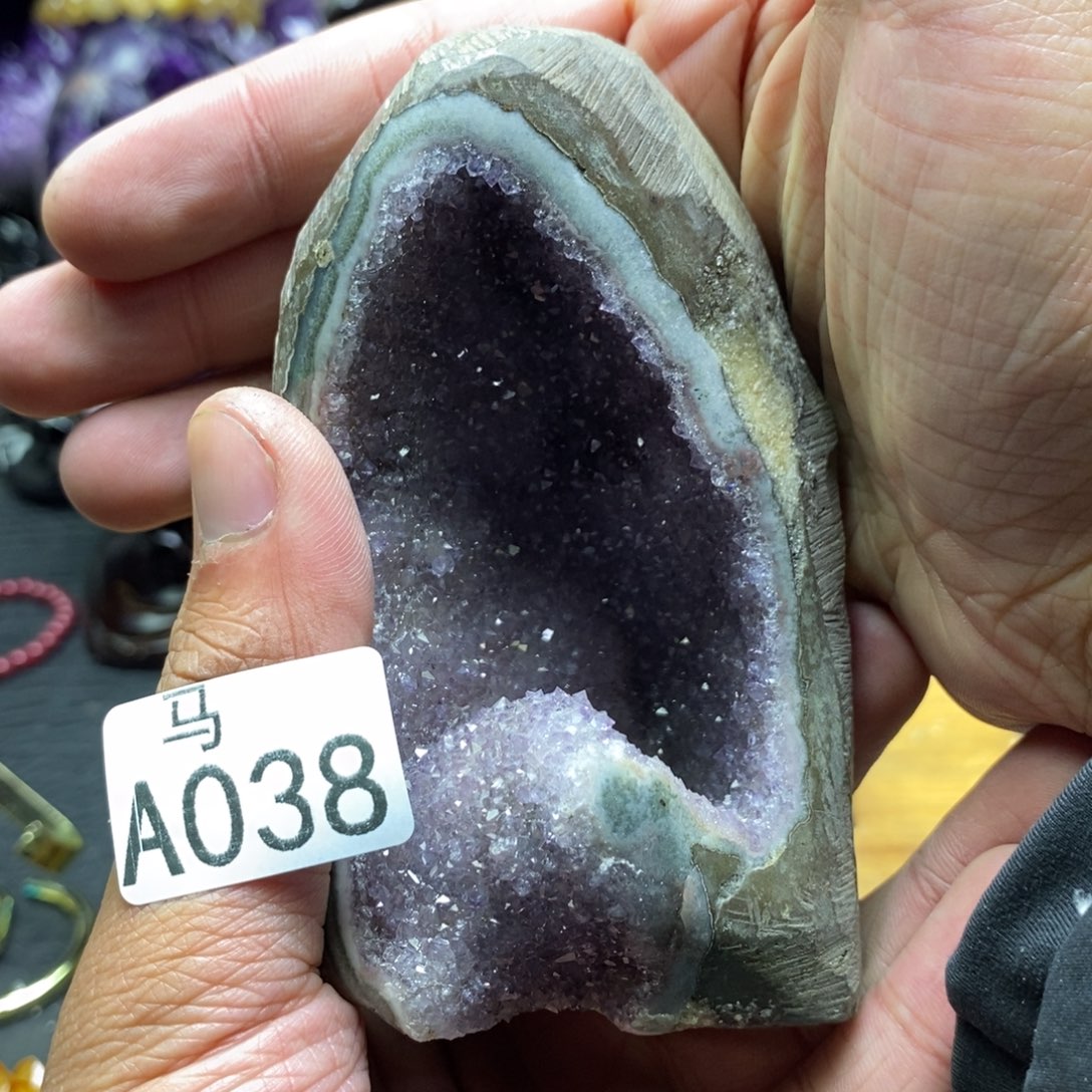 水晶大型摆件（非配饰）未镶嵌