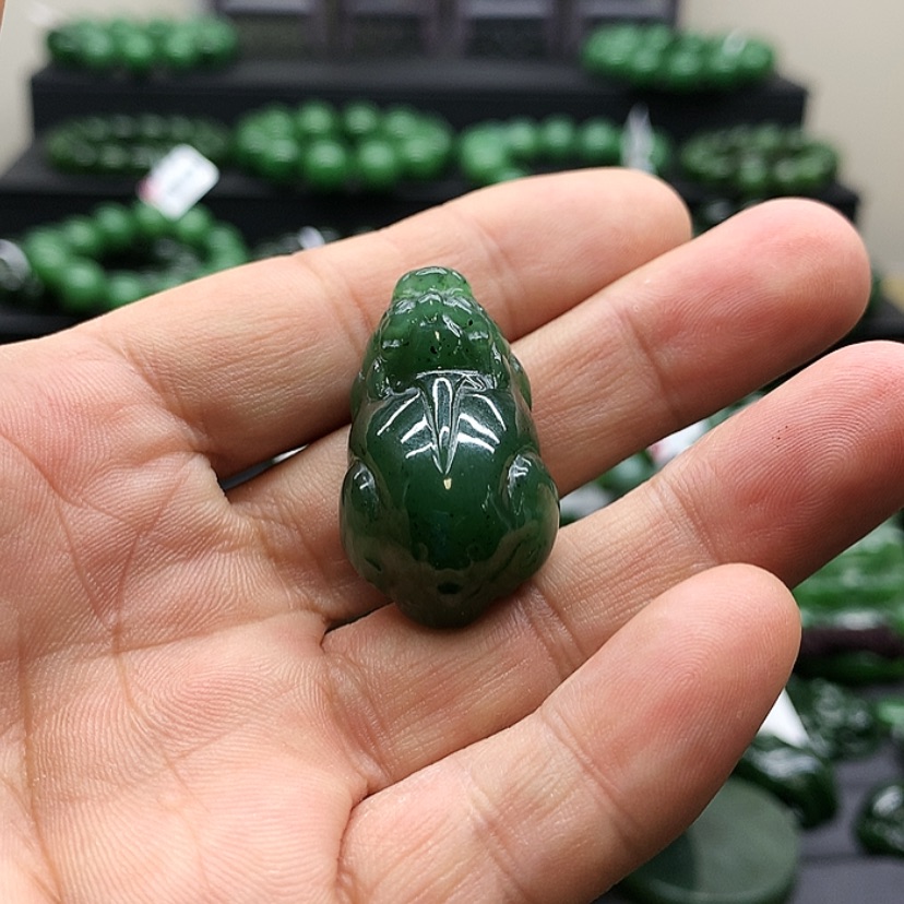 【闪购商品】和田玉（碧玉）颈饰未镶嵌?****?