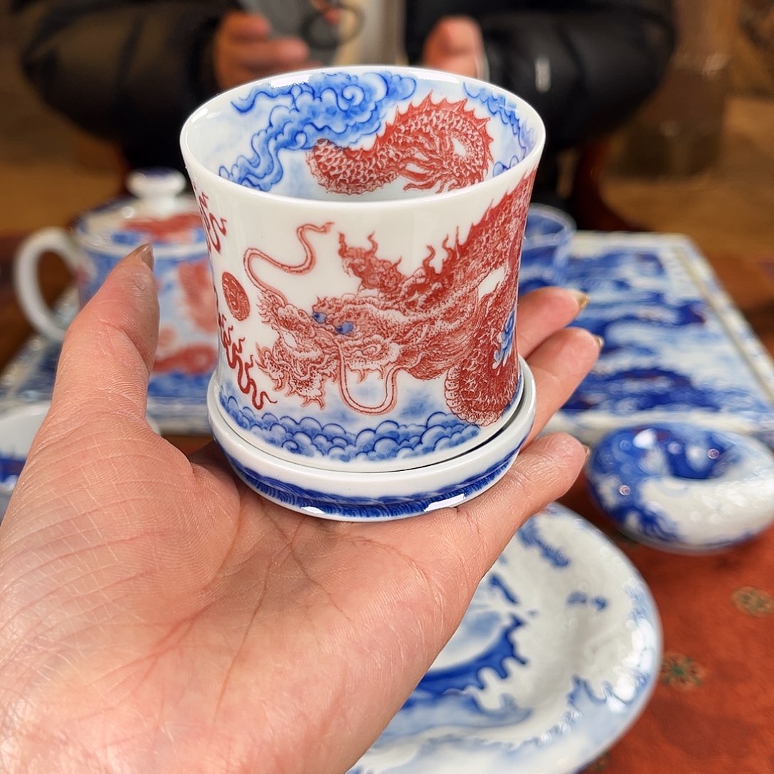 九鸣瓷艺今年瓷艺